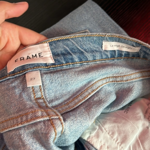 Frame Distressed Le High Straight Jeans - Picture 6 of 6